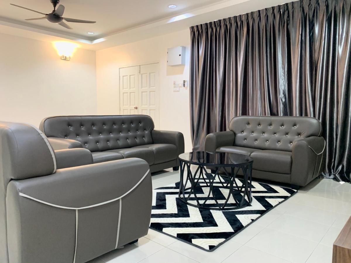 Langkawi Cozy Holiday Home At Bukit Indah By Zervin Kuah Exterior foto