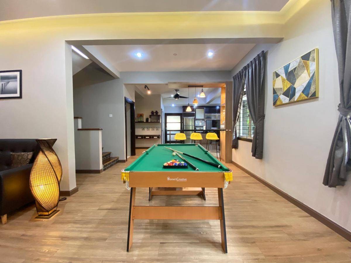 Langkawi Cozy Holiday Home At Bukit Indah By Zervin Kuah Exterior foto