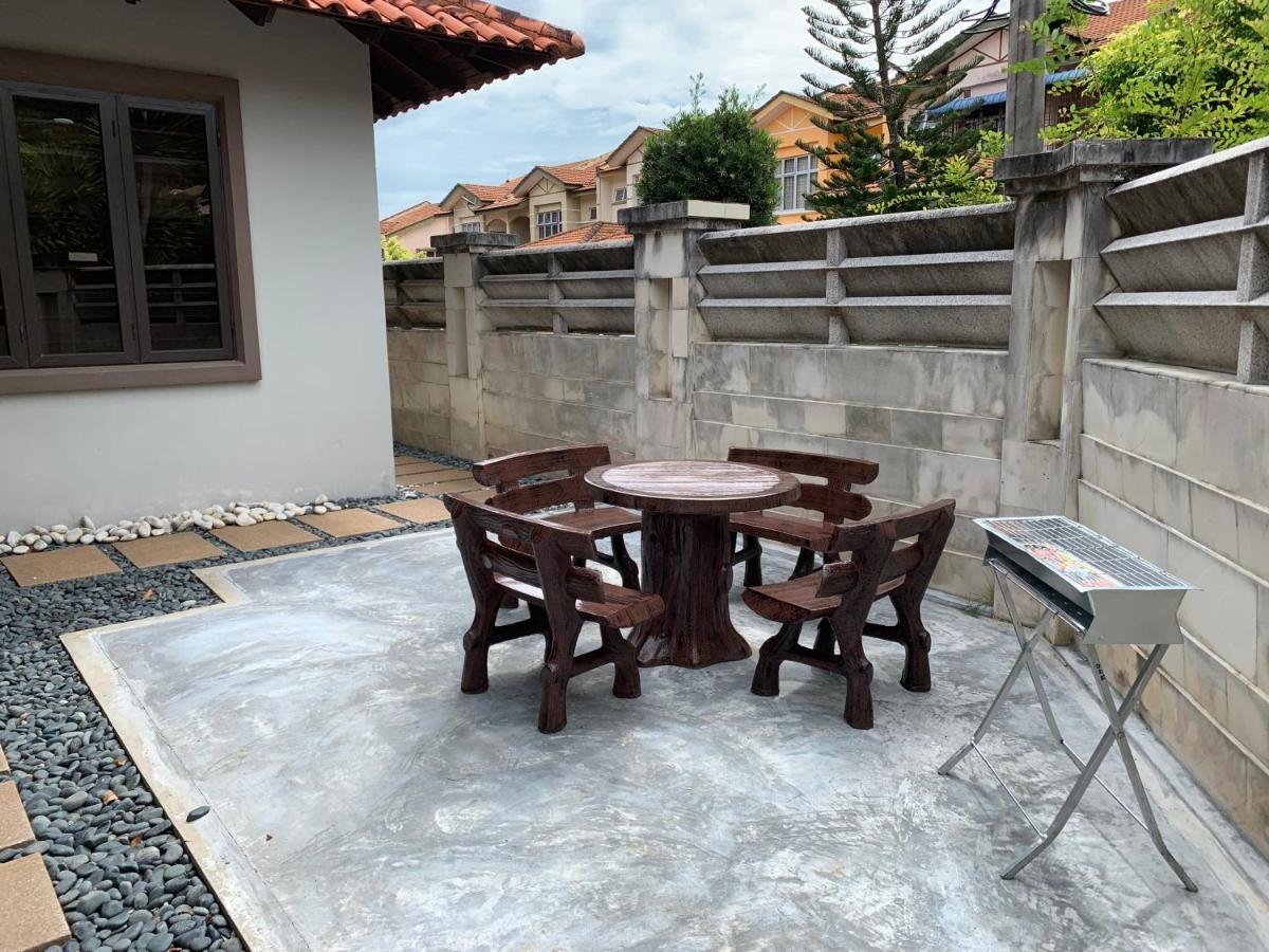 Langkawi Cozy Holiday Home At Bukit Indah By Zervin Kuah Exterior foto